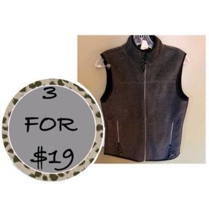 3/$19 Old Navy Active fleece full zip vest